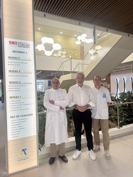 M. Joseph SEGURA, Maire de Saint-Laurent-du-Var, visite l'Institut du Coeur Noisiez